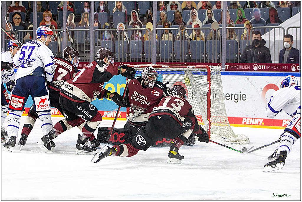 PENNY DEL;  Koelner Haie - Schwenninger Wild Wings; Koeln, 21.03.2021